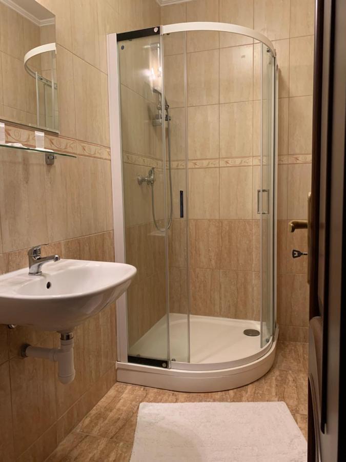 Hotel Tatra Малацки Екстериор снимка